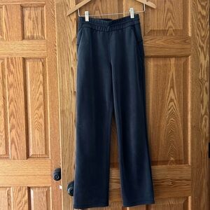 Lululemon relax fit pant